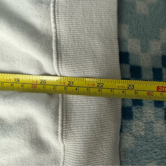 Friends Tv Show Unisex Graphic Print Crewneck Sweater Size‎ XL *Stain* - Picture 6 of 6